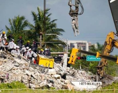 美国公寓楼坍塌事故已致11死，谁该为这些死者负责？