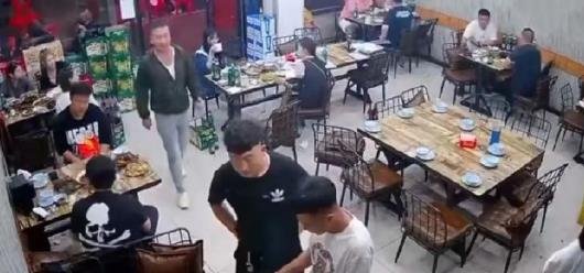 曾被唐山陈继志非法拘禁者发声，被关后备箱10小时，他最终是如何逃脱的？
