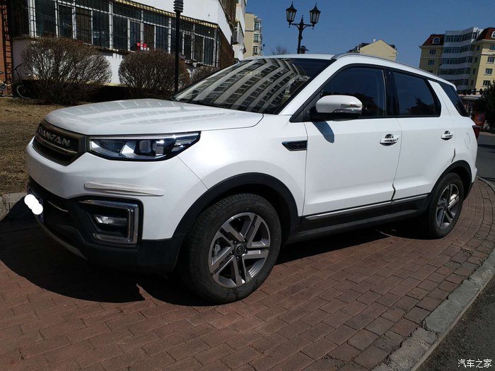 用尺寸来说一下爱车长安CS55内部事实空间