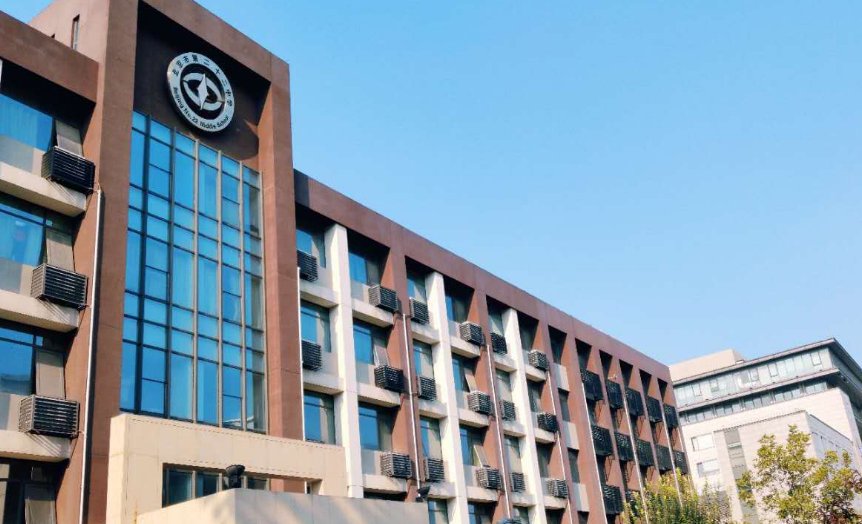 北京市第22中学如何？