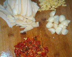 泡脚滑鸡的做法步骤图，泡脚滑鸡怎么做好吃