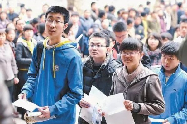 湖北高考预估分数线