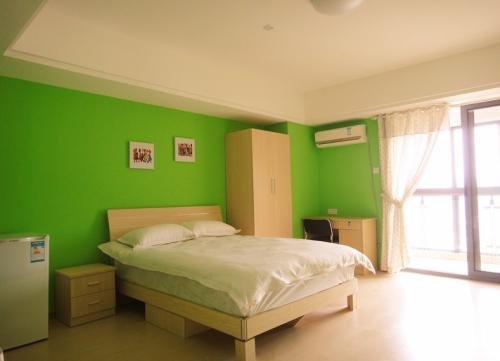 爱彼迎作为短租住宿预约平台，是怎么做到上市的？