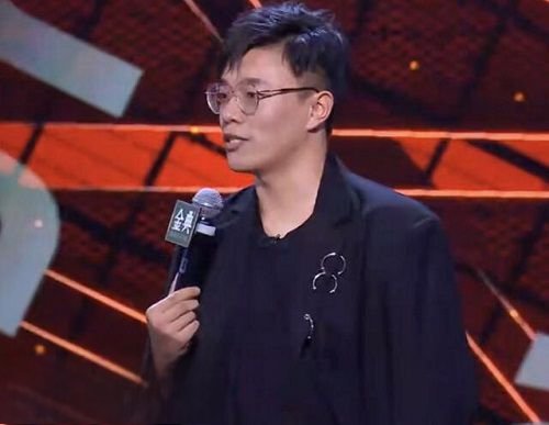 脱口秀大会杨波资料介绍 杨波是哪个学校的为什么被叫海王