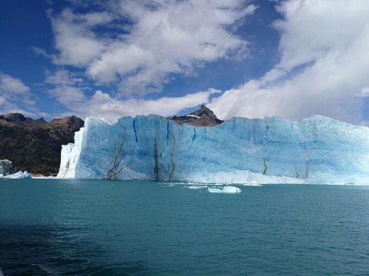 冰川流动的原因