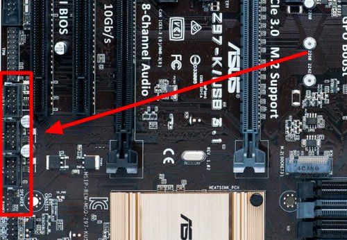 电脑机箱前面USB接口怎么接?