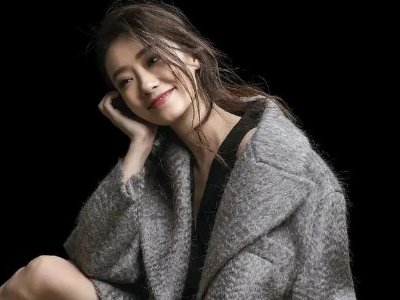 张小斐路演时被粉丝喊妈，张小斐是什么反应？