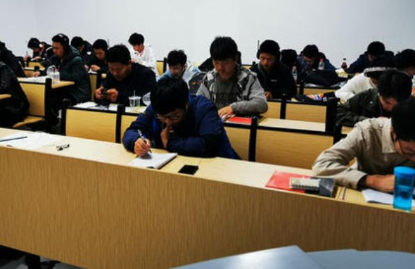 大学英语六级多少分算过