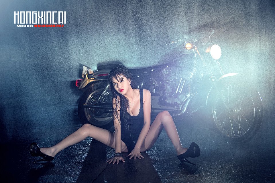 绑架女人的游戏简介