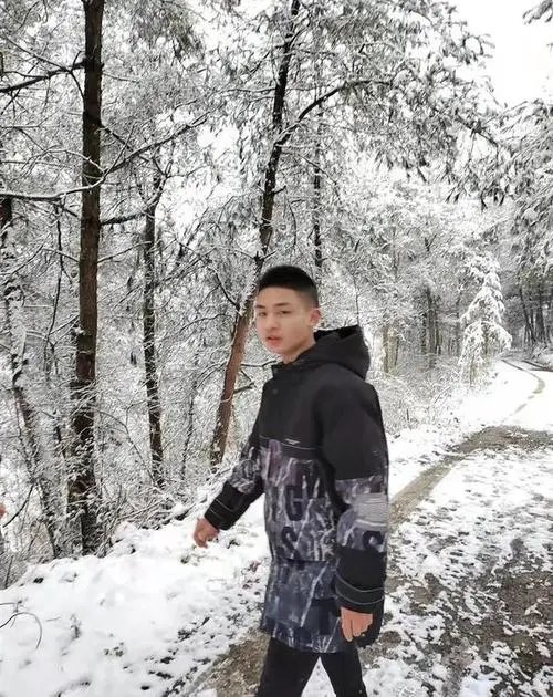 贵阳初三男生晨跑已失联6天，事发前有何异常表现？