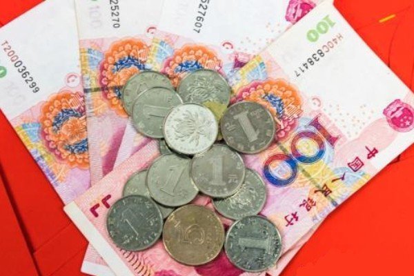 给爸爸发红包一般多少钱？