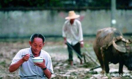 袁隆平一年工资才七万块,生活开支够花吗?