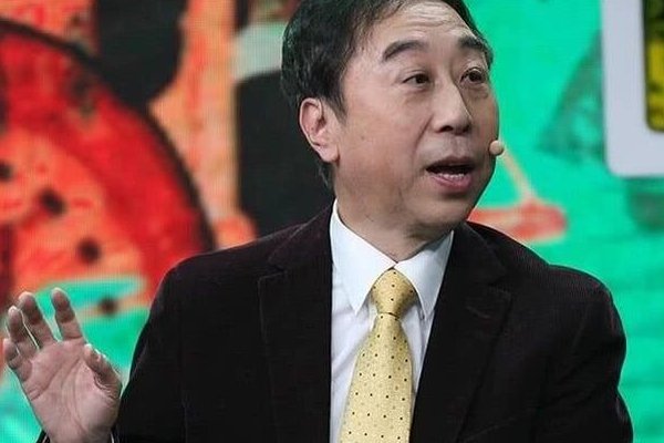 上春晚次数最多的是哪位