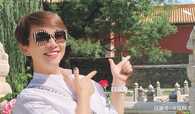 曾经的音乐天后，为嫁日本人改了国籍，落魄后还想回国继续捞金，她是谁？