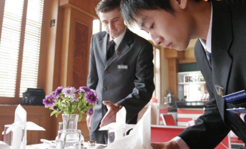 世界酒店管理十大名校