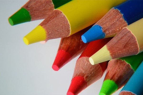 色度、亮度、对比度、色调、清晰度各自怎么调