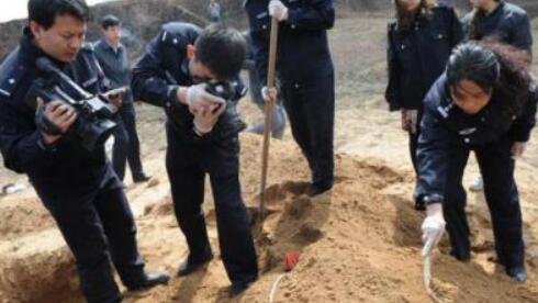 黑龙江北安一男子持枪行凶后逃跑，事故造成了什么伤亡？