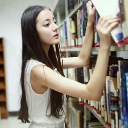 迪丽热巴更博分享迪士尼plog,她在其中的造型如何?