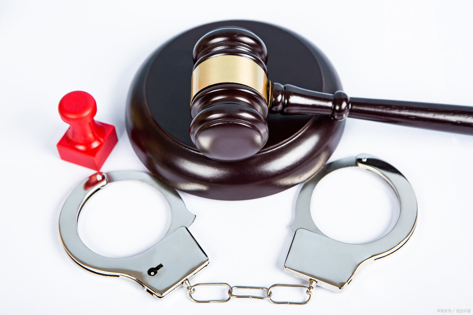 密码法颁布时间