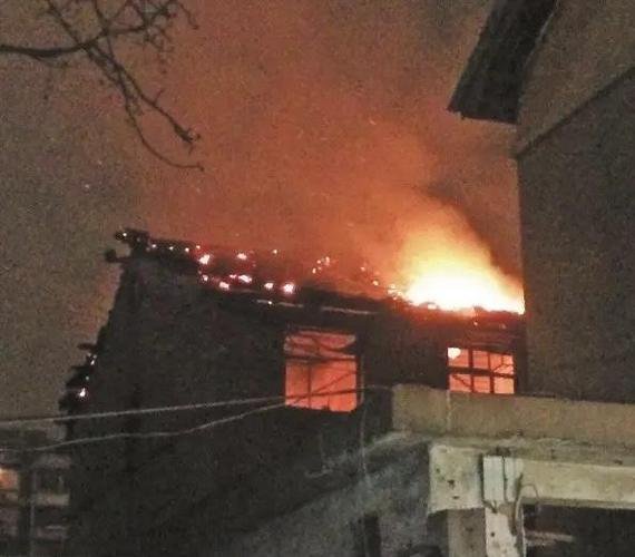 宁波一民房发生火灾致7死，火灾具体原因是什么？