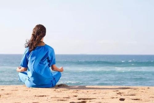 心静自然凉，这句话有科学依据吗？