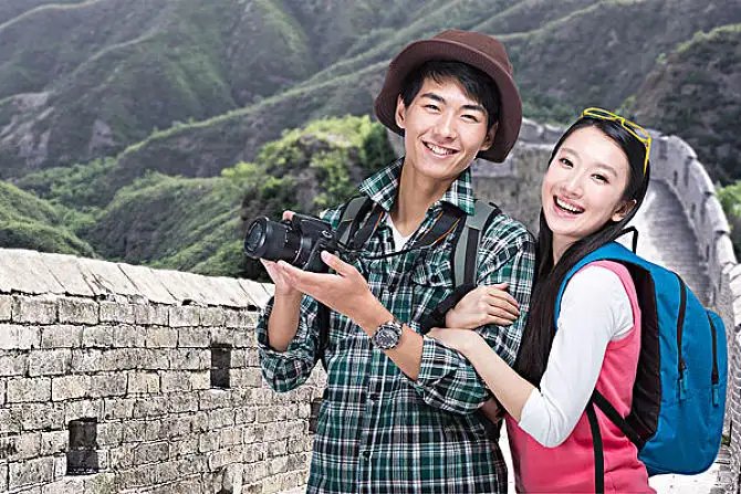 “反向旅游”兴起，为什么年轻人的口味发生变化了？