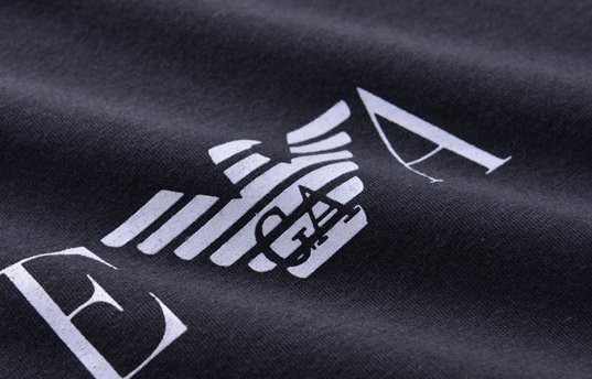 有谁知道阿玛尼衣服真伪怎么识别？