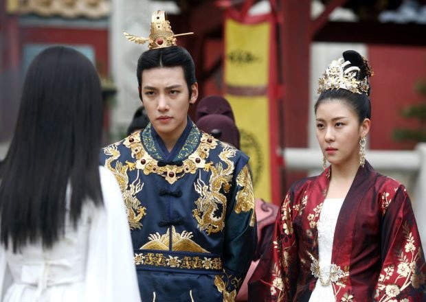 奇皇后到底是一个什么样的人，为什么说她是元朝的历史罪人呢？