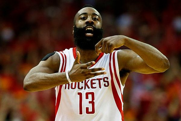 火箭队球星哈登为什么又改口支持肖华？