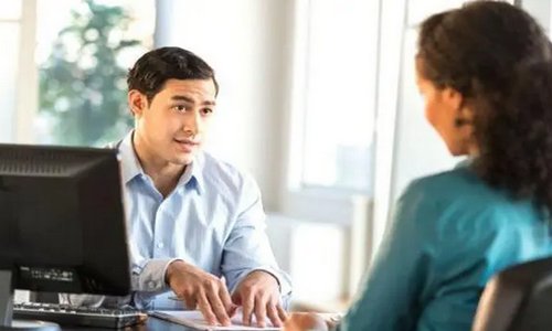 怎么和自己的男上司相处啊？