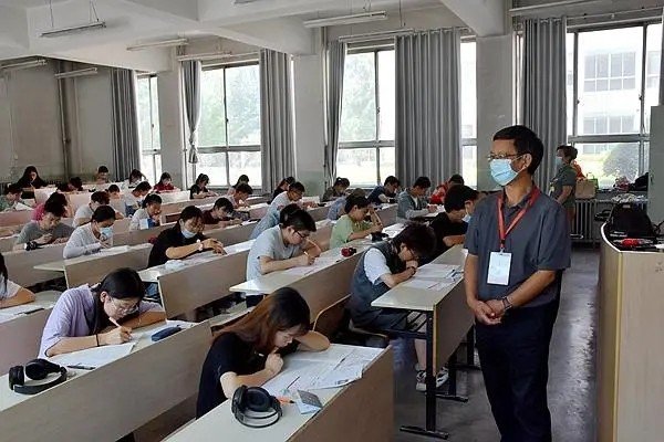 英语六级多少分过线?