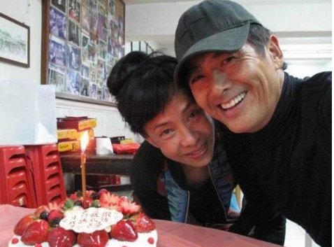 周润发为何膝下无子？