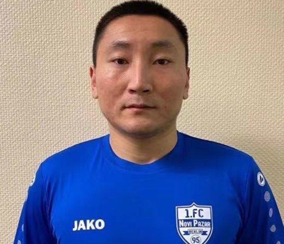 中国小伙31岁踢进德国足球联赛，他是如何做到的？