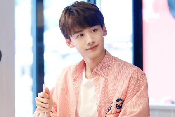 《密室大逃脱》第三季官宣阵容,都有哪些明星参加?