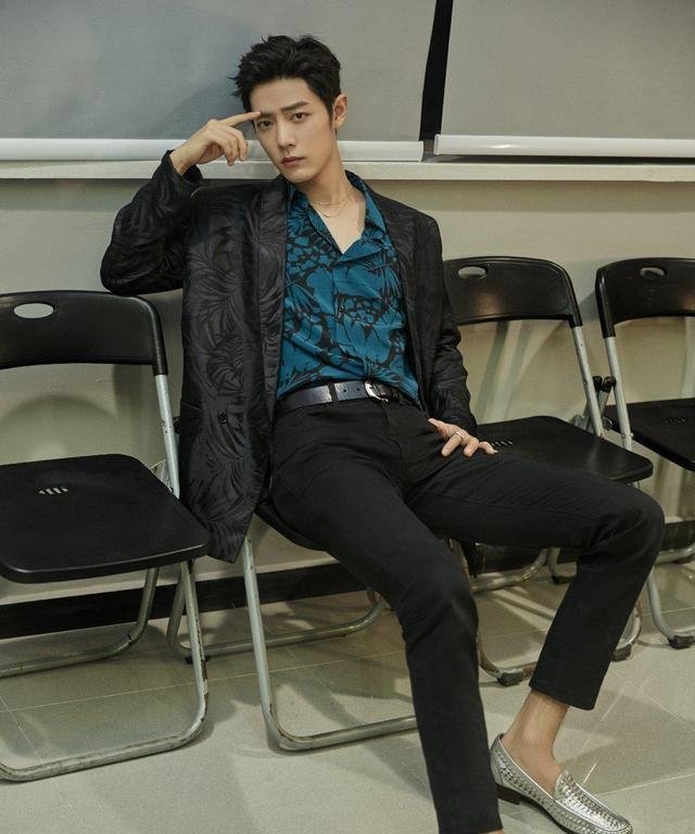 肖战不畏过往，提前录生日祝福，做事如此周全，你知道他是给谁送祝福吗？