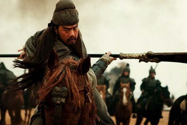 《三国演义》中的故事情节,千里走单骑的人是谁?