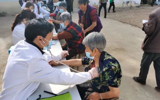 上海通报3例死亡病例详情,这3例病情有哪些共同特点?