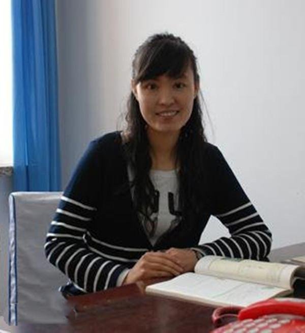 为救学生失去双腿，主动与丈夫提出离婚的教师张丽莉，后来如何？