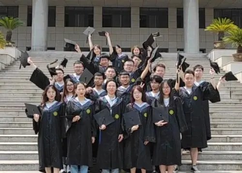 西安一高校全班29人有26人都读研成功，这个班老师的教学理念是怎样的？