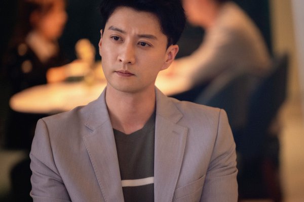 高一仁哪年出生的