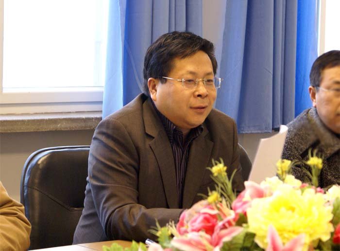 尹全洲的主要经历