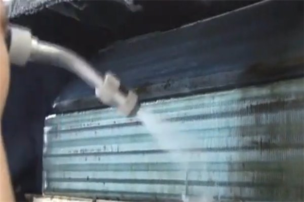 格力空调如何拆卸，并清洗