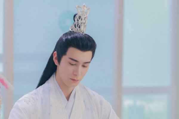 星落凝成糖在哪个卫视可以看