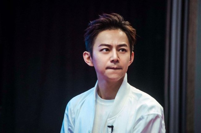 湖南卫视对何炅处理结果是什么？