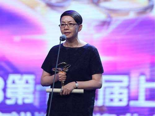 宋丹丹2020年再上春晚，为何不演小品改唱歌？