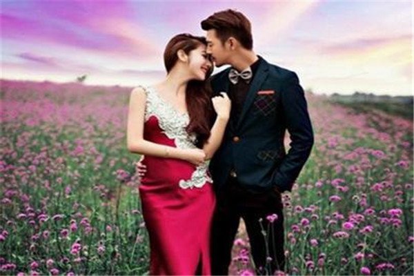 人究竟是为了爱而活着,还是活着为了爱?