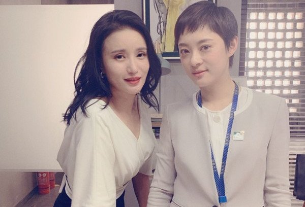 安家中曲玲珑的结局如何？