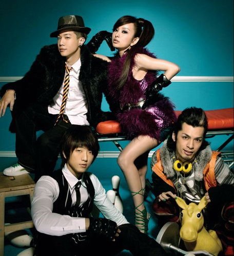 大嘴巴一共几个人？分别是谁？