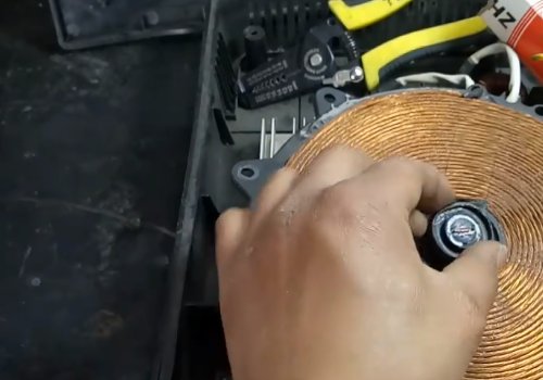 电磁炉显示E10什么意思