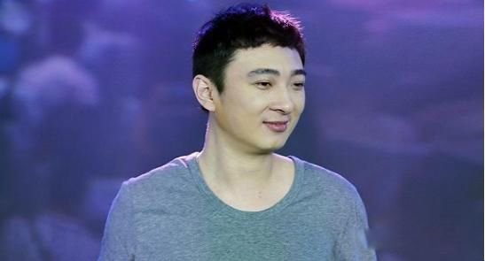 王思聪350一包的什么烟 去小店350买的什么烟